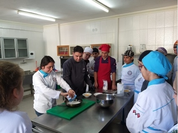 ALTINOLUK FERNUR SÖZEN OTELCİLİK VE TURİZM MESLEK LİSESİ ZİYARETİMİZ