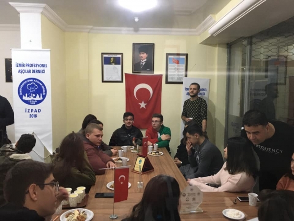 İZPAD ÖĞRENCİ KOLLARI TOPLANDI