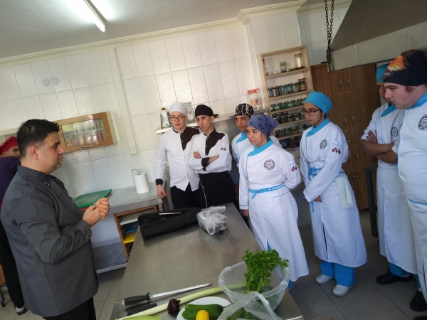 ALTINOLUK FERNUR SÖZEN OTELCİLİK VE TURİZM MESLEK LİSESİ ZİYARETİMİZ
