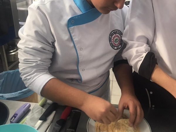 ALTINOLUK FERNUR SÖZEN OTELCİLİK VE TURİZM MESLEK LİSESİ ZİYARETİMİZ