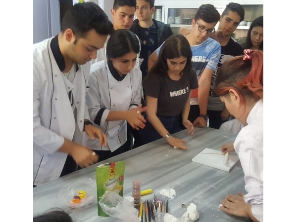 BORNOVA MESLEKİ VE TEKNİK ANADOLU LİSESİ İLE İŞBİRLİĞİ PROTOKOLÜ 