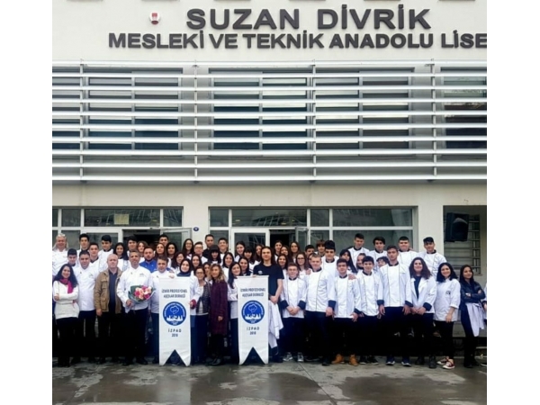 KARŞIYAKA SUZAN DİVRİK MESLEKİ VE TEKNİK ANADOLU LİSESİ ZİYARETİMİZ