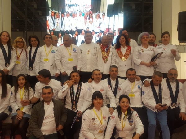 2018 İZMİR'İN ŞEFLERİ ULUSLARARASI YEMEK YARIŞMASI