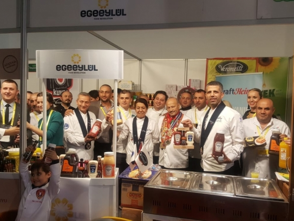 2018 İZMİR'İN ŞEFLERİ ULUSLARARASI YEMEK YARIŞMASI