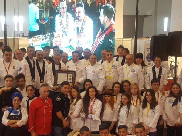 2018 İZMİR'İN ŞEFLERİ ULUSLARARASI YEMEK YARIŞMASI