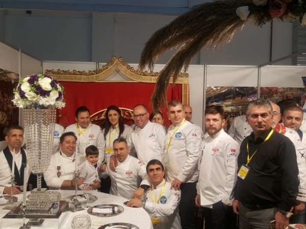 2018 İZMİR'İN ŞEFLERİ ULUSLARARASI YEMEK YARIŞMASI