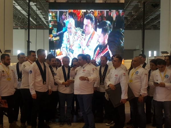 2018 İZMİR'İN ŞEFLERİ ULUSLARARASI YEMEK YARIŞMASI