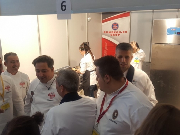 2018 İZMİR'İN ŞEFLERİ ULUSLARARASI YEMEK YARIŞMASI