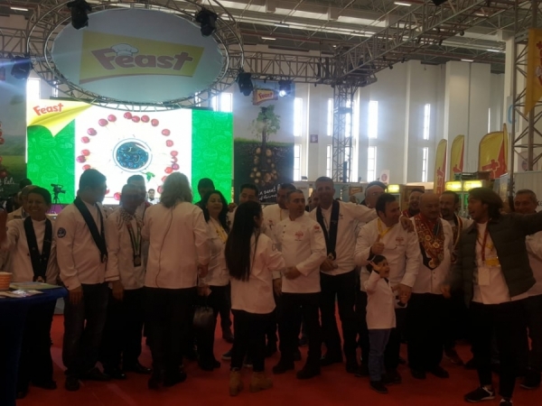 2018 İZMİR'İN ŞEFLERİ ULUSLARARASI YEMEK YARIŞMASI