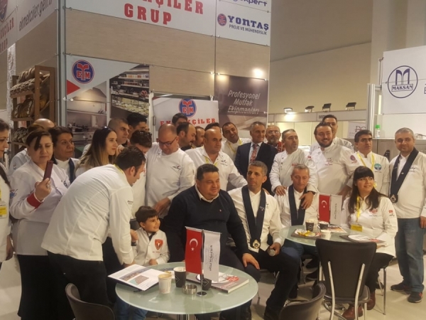 2018 İZMİR'İN ŞEFLERİ ULUSLARARASI YEMEK YARIŞMASI