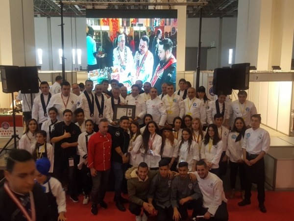 2018 İZMİR'İN ŞEFLERİ ULUSLARARASI YEMEK YARIŞMASI