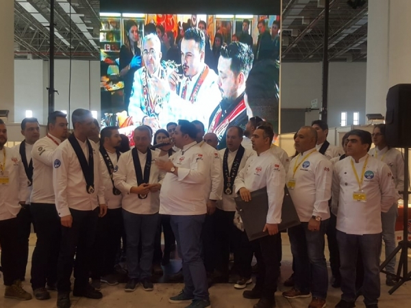 2018 İZMİR'İN ŞEFLERİ ULUSLARARASI YEMEK YARIŞMASI