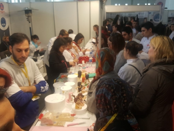 2018 İZMİR'İN ŞEFLERİ ULUSLARARASI YEMEK YARIŞMASI