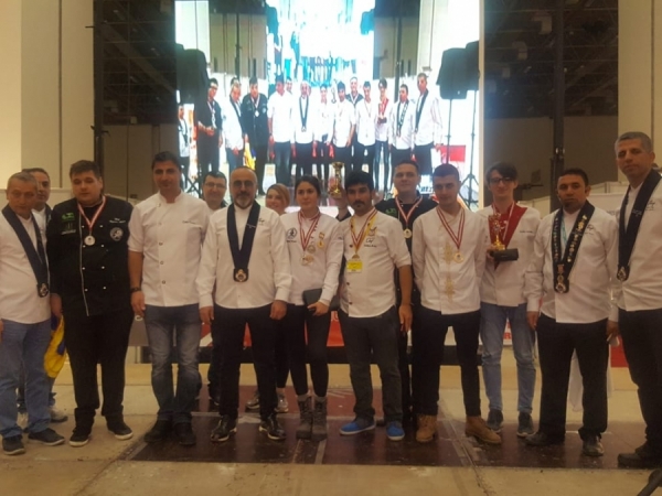 2018 İZMİR'İN ŞEFLERİ ULUSLARARASI YEMEK YARIŞMASI