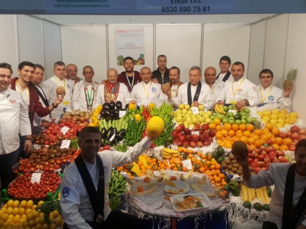 2018 İZMİR'İN ŞEFLERİ ULUSLARARASI YEMEK YARIŞMASI